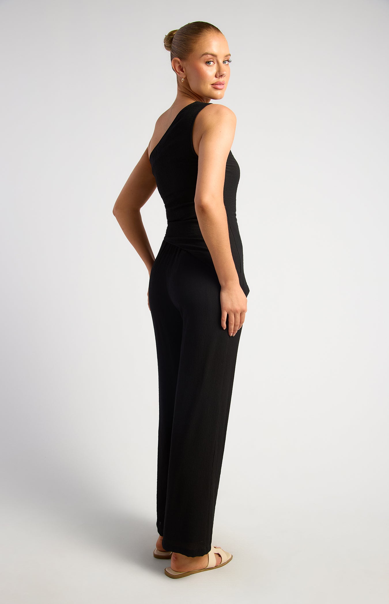Reyon Textured Pants